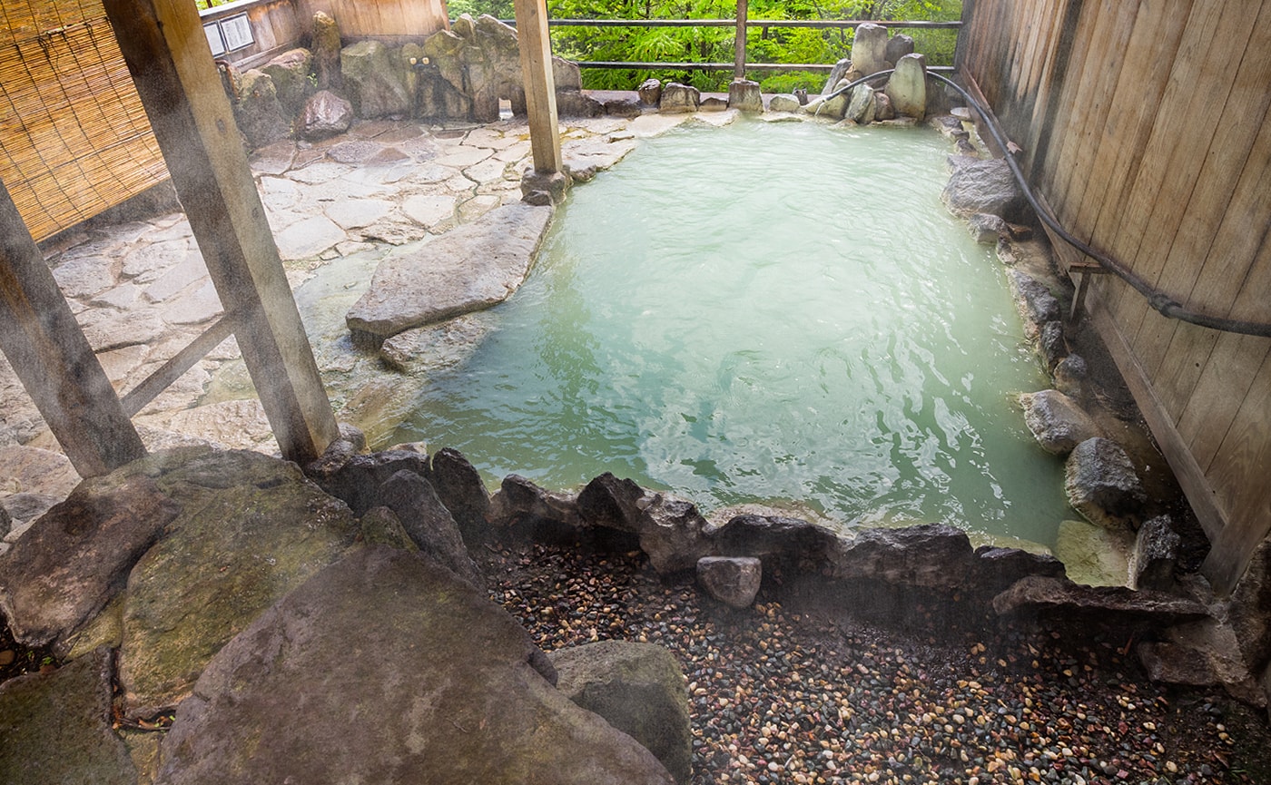 露天風呂岩の湯（混浴）・子宝の湯（ご婦人用） 03