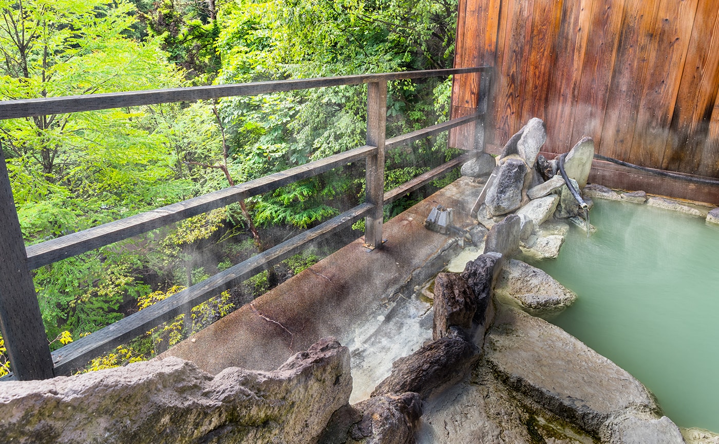 露天風呂岩の湯（混浴）・子宝の湯（ご婦人用） 05